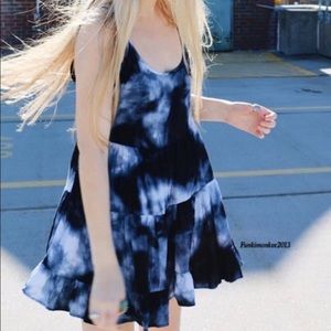 RARE BRANDY MELVILLE NAVY TIE DYE JADA DRESS